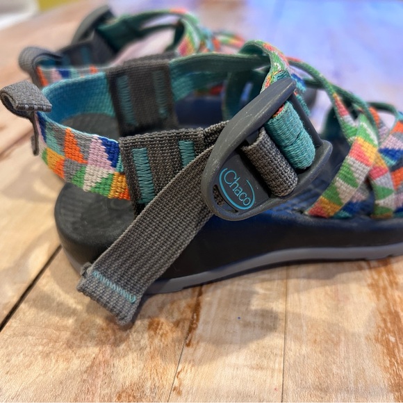 Kids Chaco Sandal - size 10 - Picture 3 of 7